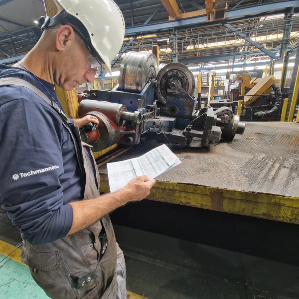 Yusuf in actie voor Techmannen als (storings)monteur